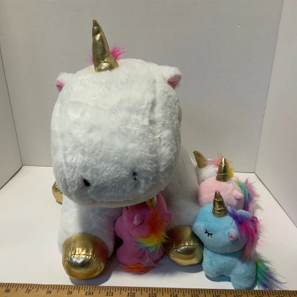Snug a Babies Unicorn Plush w 4 Unicorn Babies Zip Pocket Stuffed Animal Toy